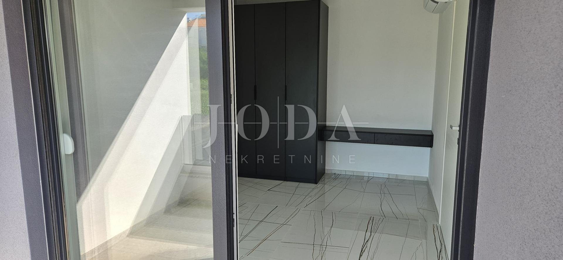 Apartmán Na predaj - Ličko-senjska Novalja