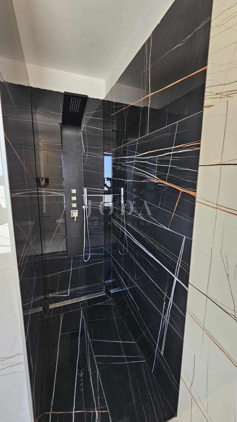 Apartmán Na predaj - Ličko-senjska Novalja