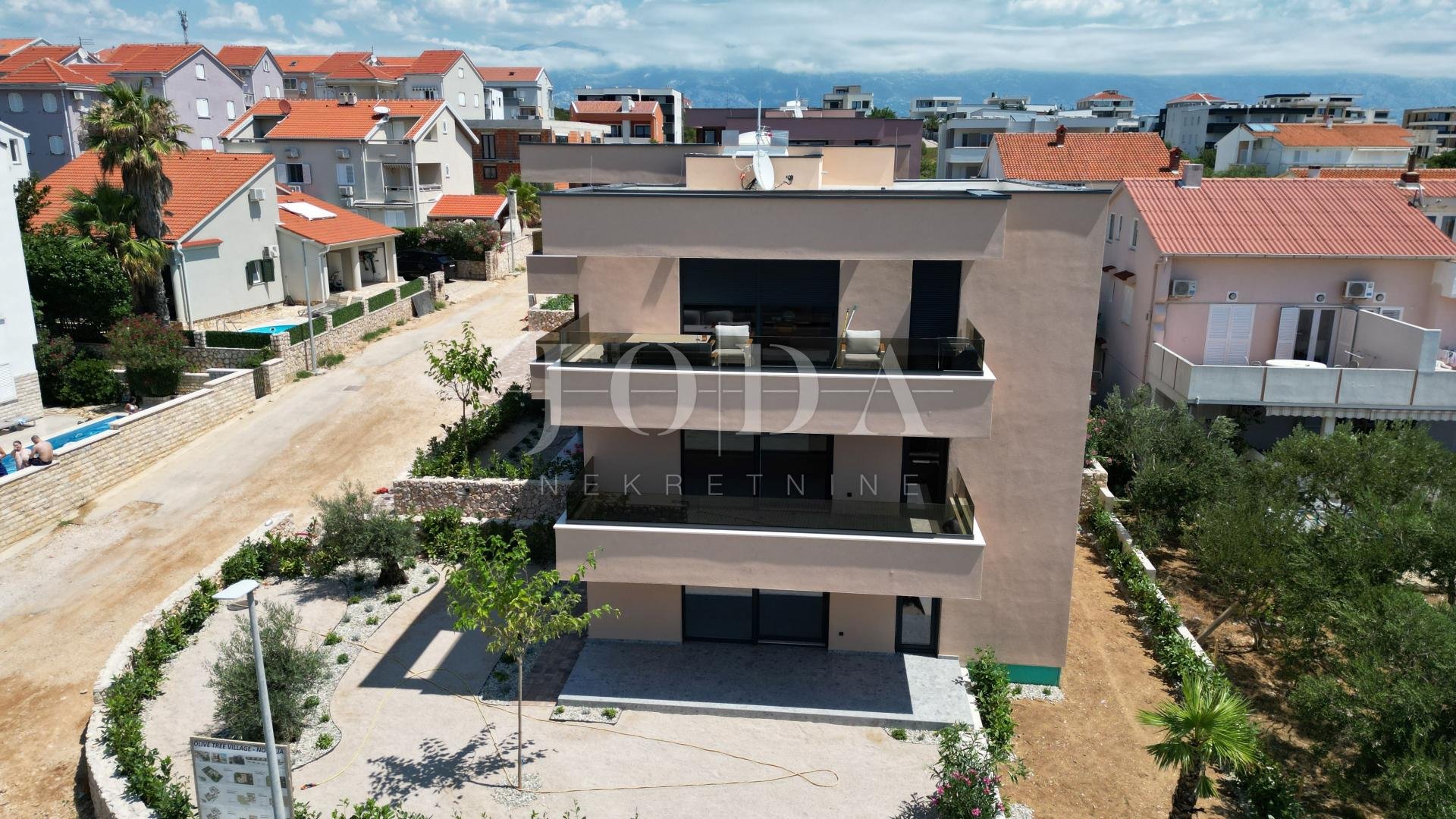 Apartma Naprodaj - Ličko-senjska Novalja