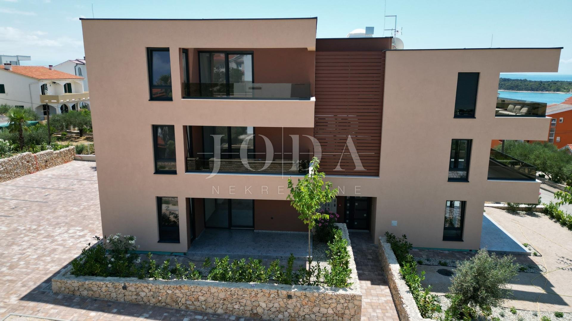 Apartma Naprodaj - Ličko-senjska Novalja