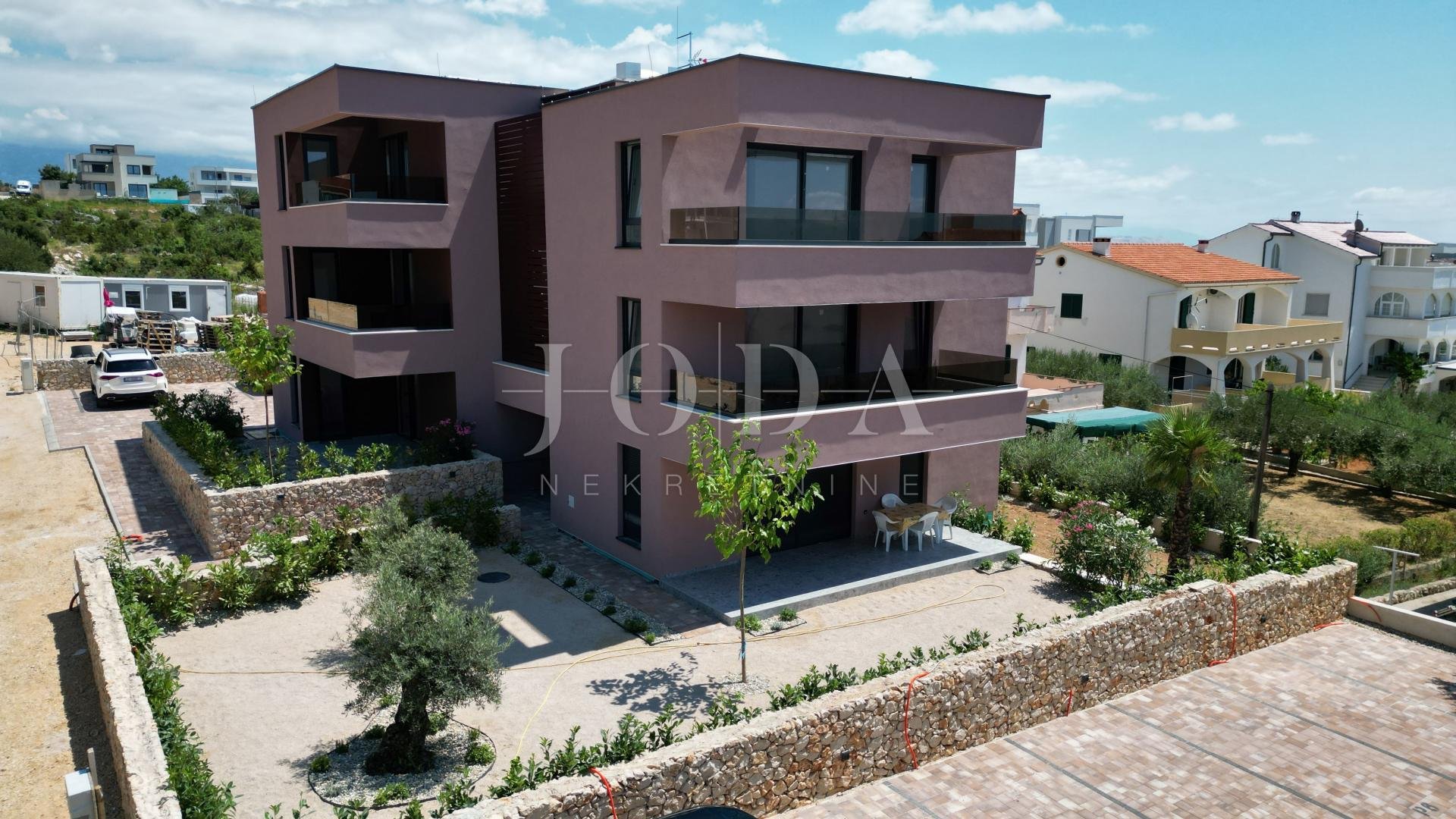 Apartma Naprodaj - Ličko-senjska Novalja