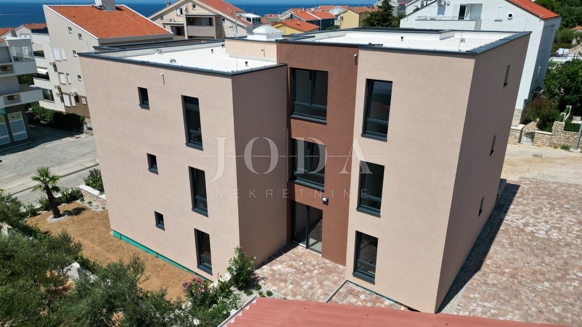 Apartma Naprodaj - Ličko-senjska Novalja
