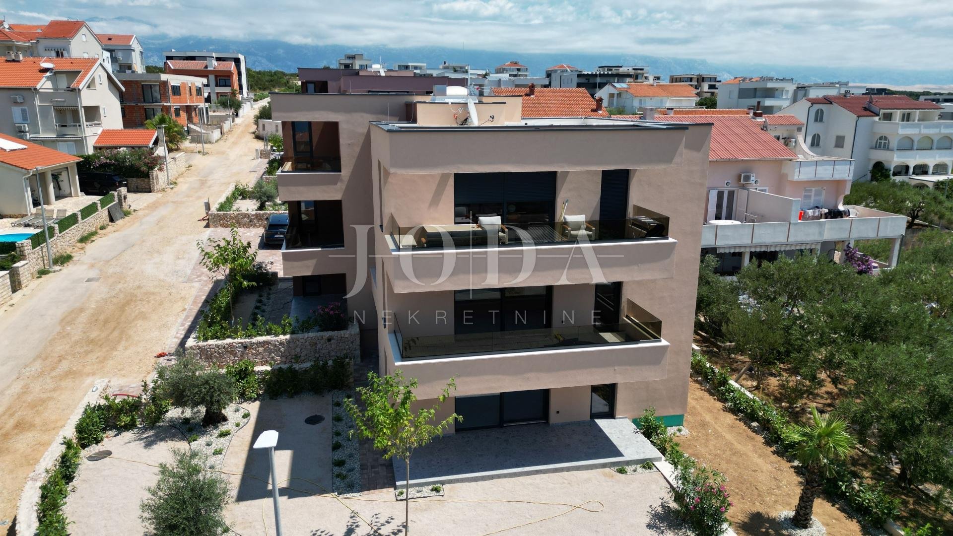 Apartma Naprodaj - Ličko-senjska Novalja