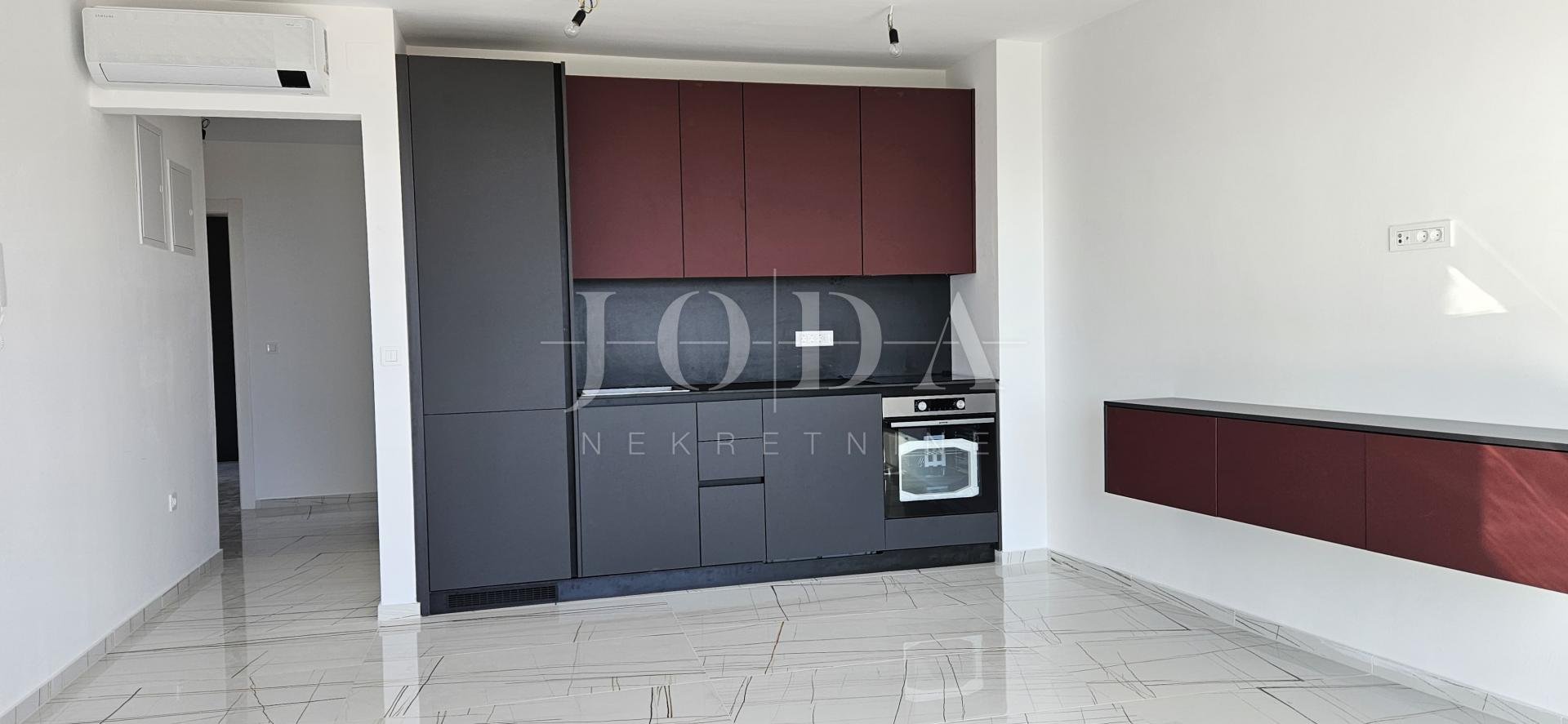 Apartmán Na predaj - Ličko-senjska Novalja