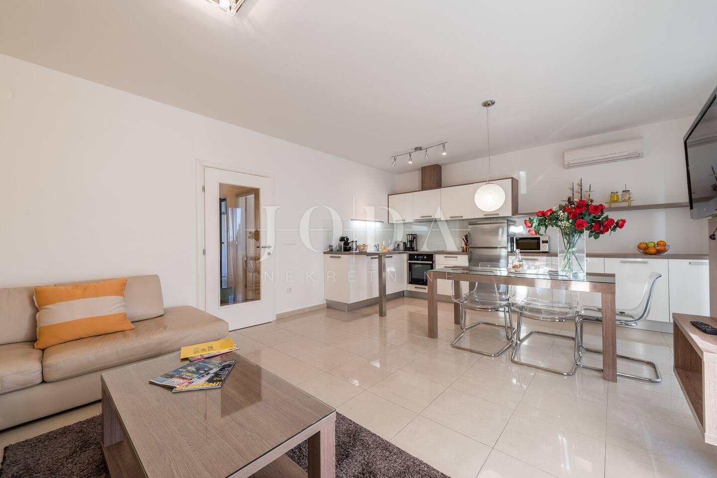 Flat For sale - Ličko-senjska Novalja