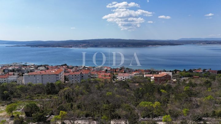 Terreno in vendita 1353 m² – Crikvenica