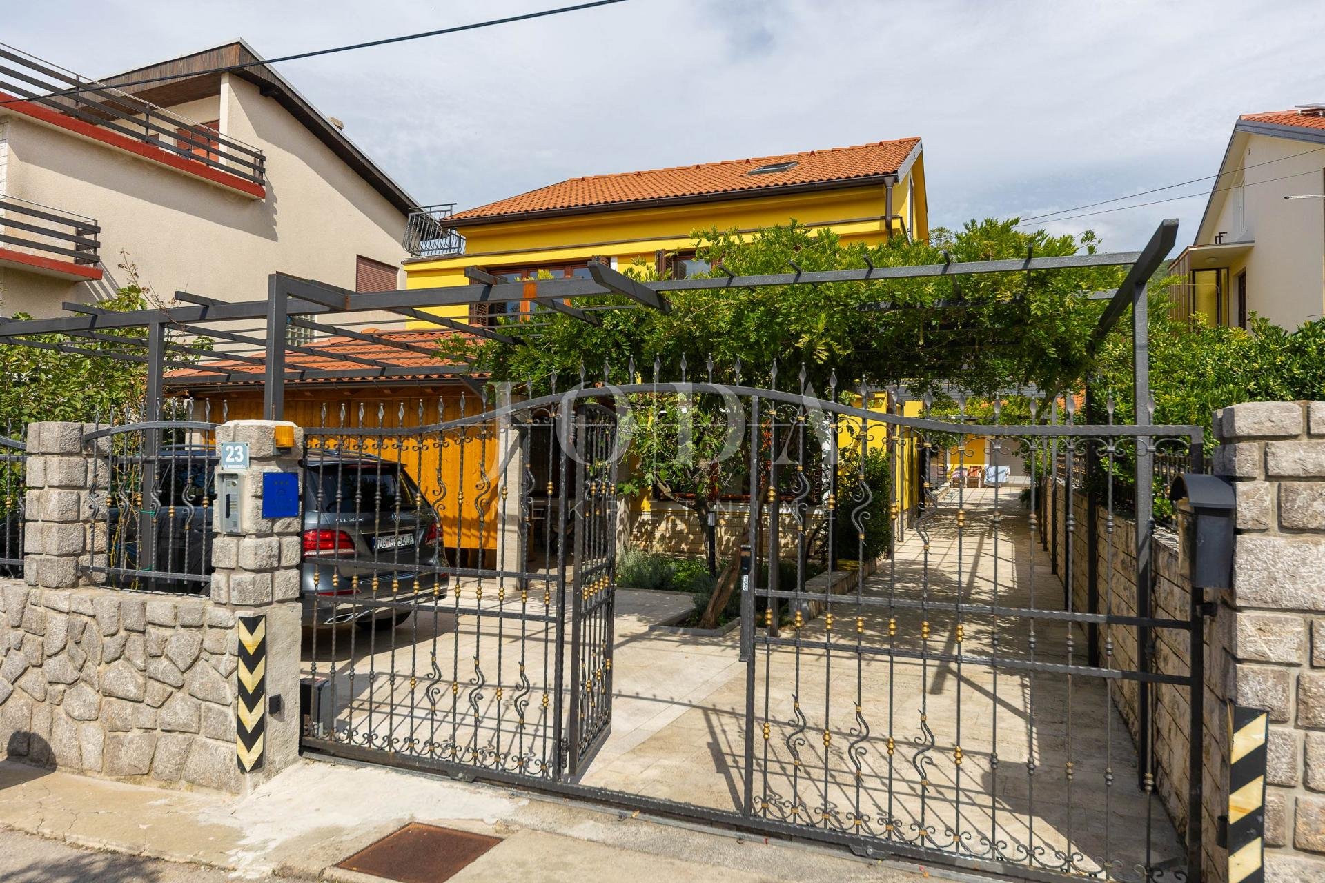 Kuća Na prodaju - Primorsko-goranska Selce