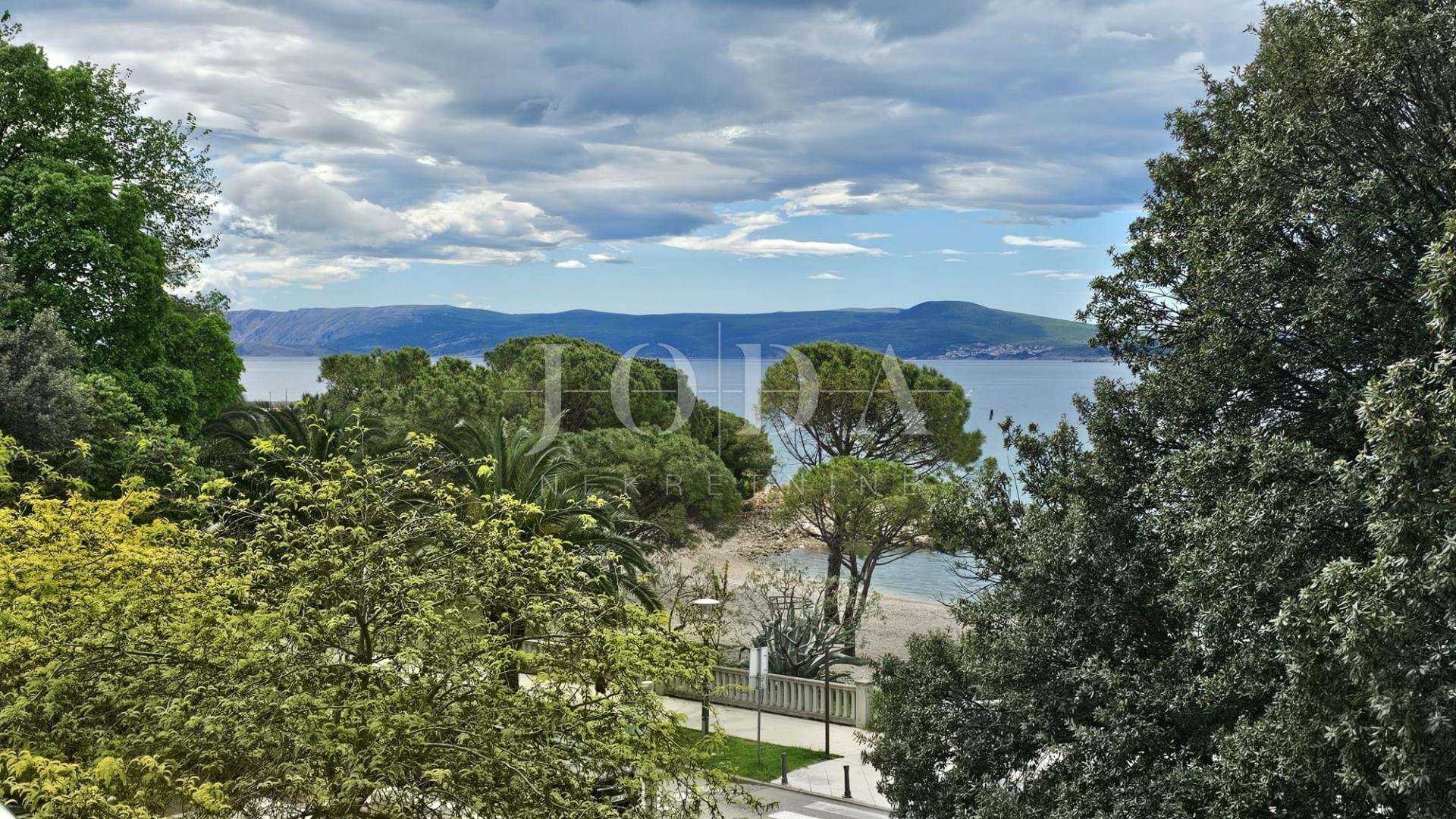 Dom Na predaj - Primorsko-goranska Crikvenica