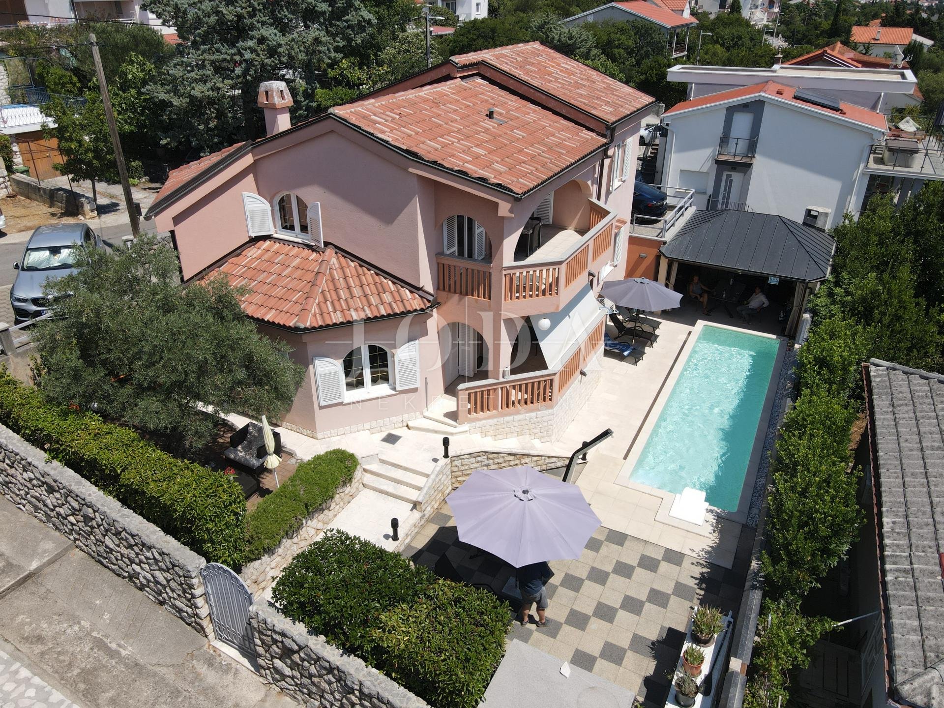 Dom Na sprzedaż - Primorsko-goranska Novi Vinodolski