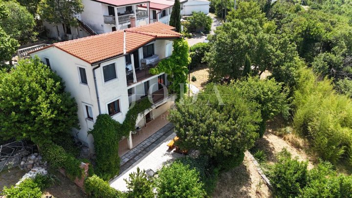 Dom Na predaj - Primorsko-goranska Crikvenica - foto 2/27