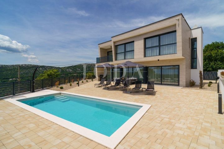 Dům na prodej 164 m² – Vinodolska Općina