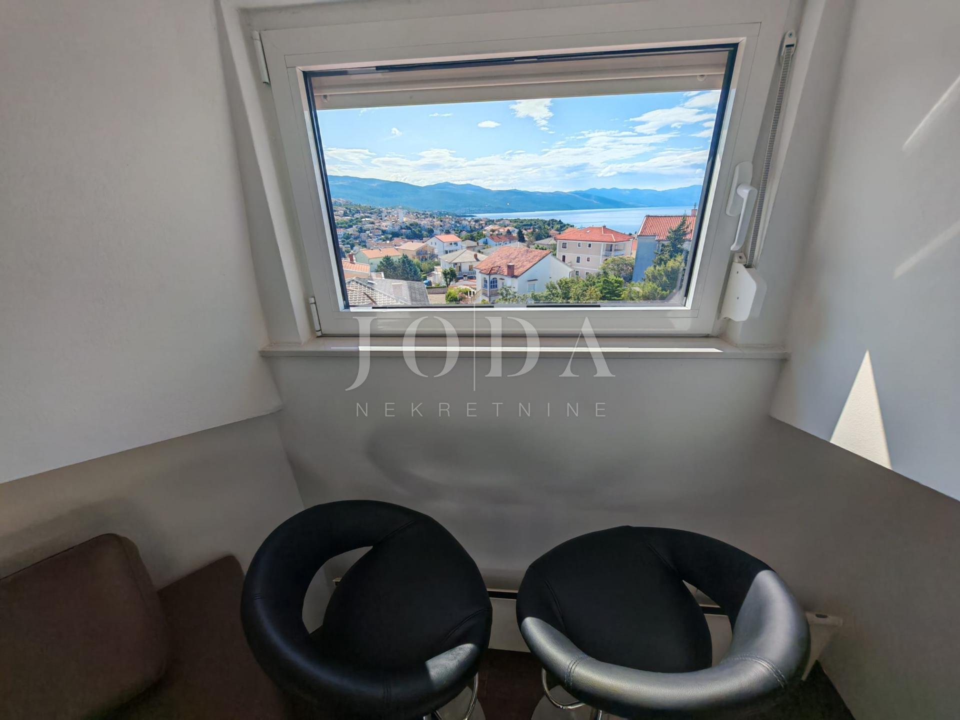 Appartamento In vendita - Primorsko-goranska Novi Vinodolski