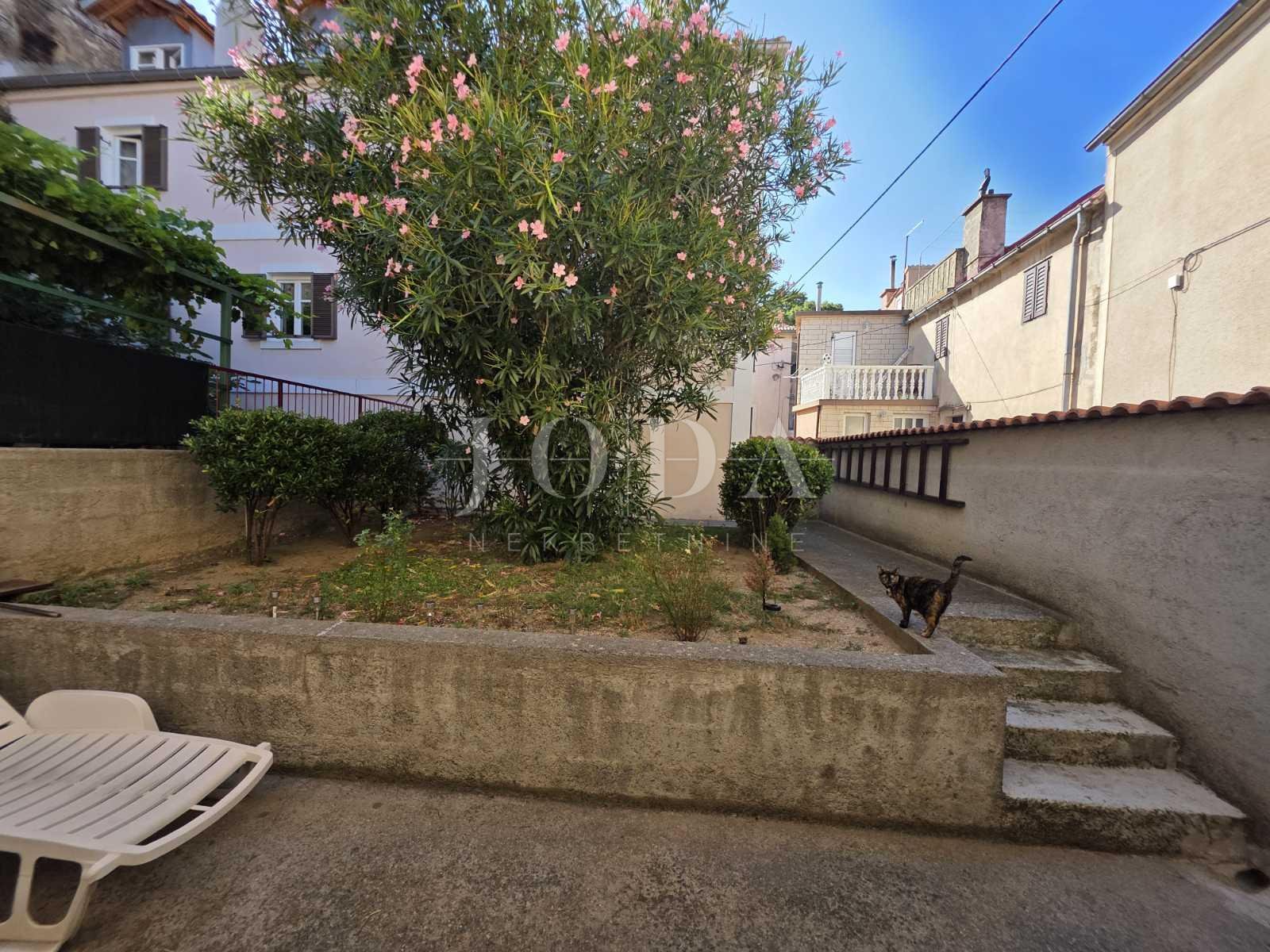 Kuća Na prodaju - Ličko-senjska Senj