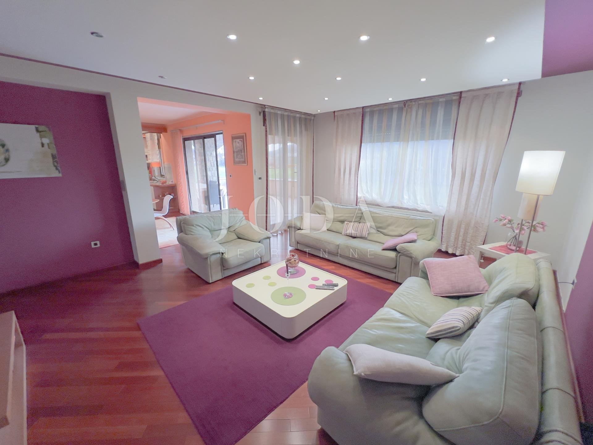 Casa In vendita - Primorsko-goranska Dražice