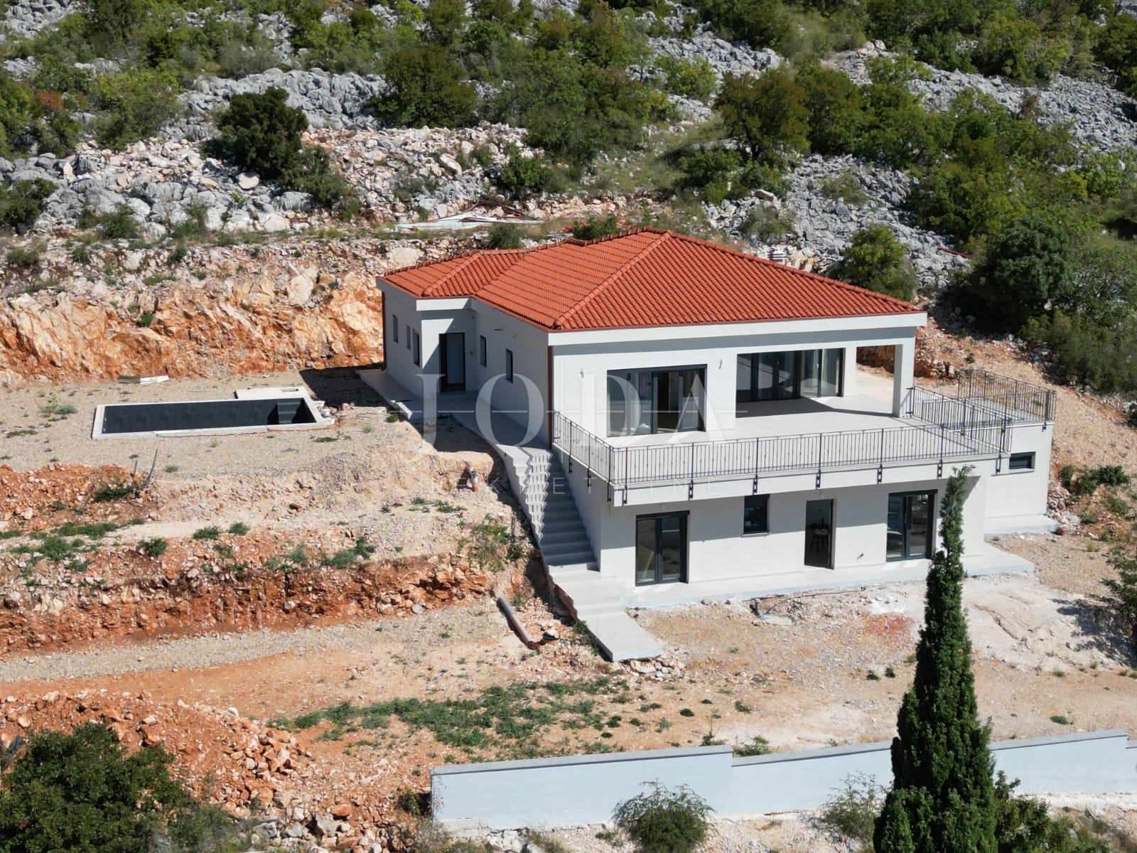 Kuća Na prodaju - Ličko-senjska Lukovo Šugarje