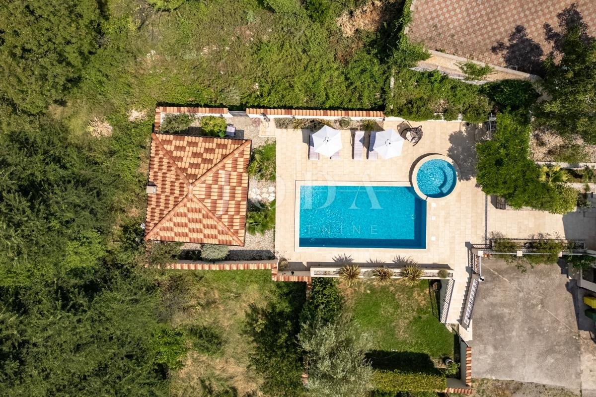 House For sale - Primorsko-goranska Bribir