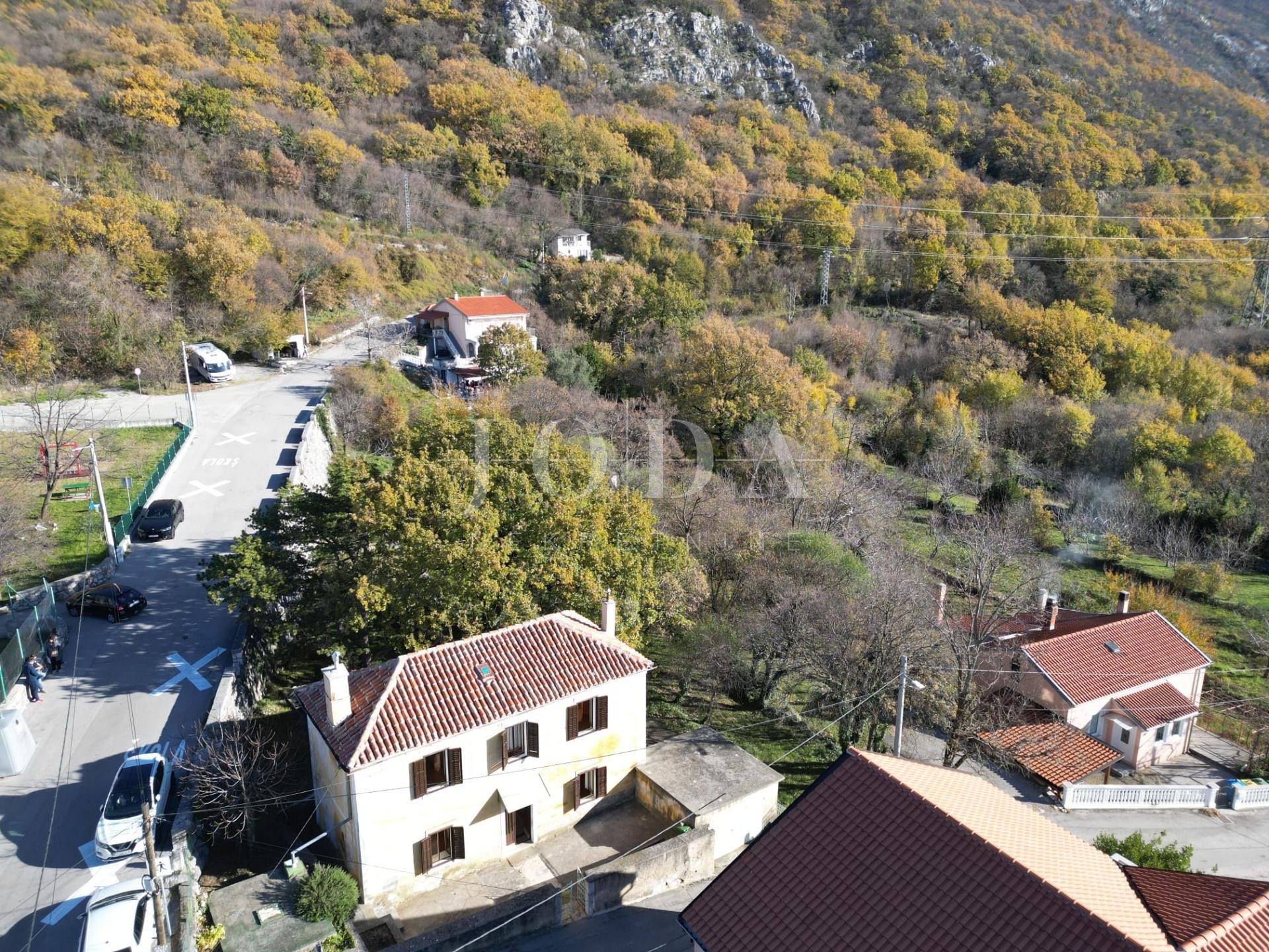 Haus Zu verkaufen - Primorsko-goranska Križišće - foto 1/22