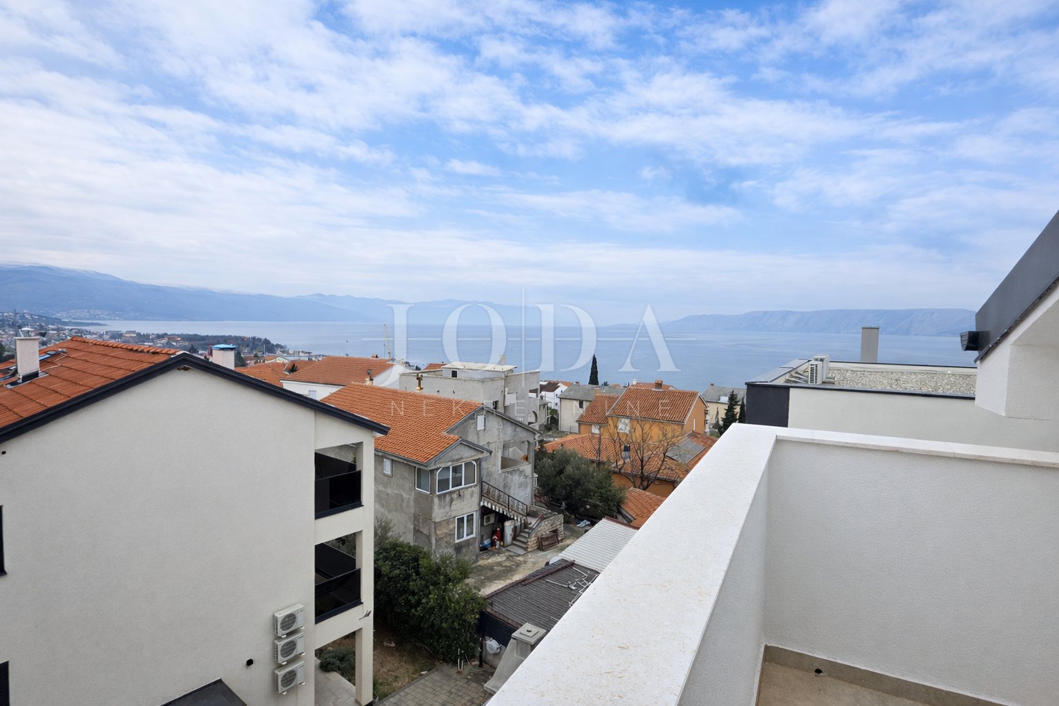 Apartment Zu verkaufen - Primorsko-goranska Novi Vinodolski - foto 1/14