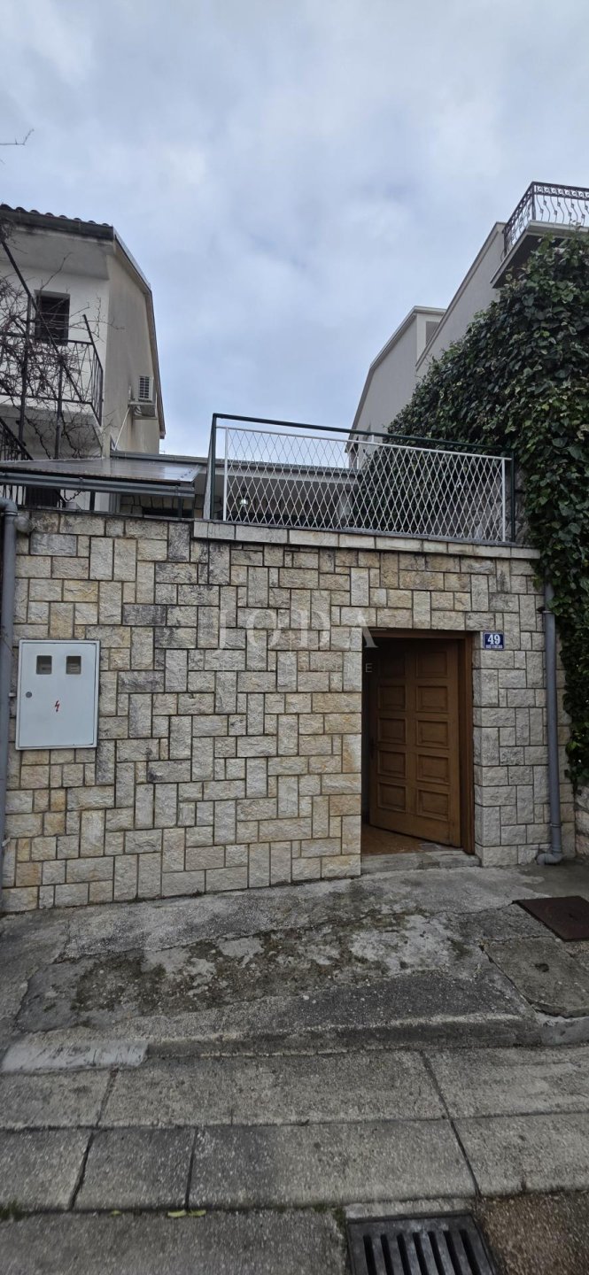 Kuća Na prodaju - Primorsko-goranska Selce