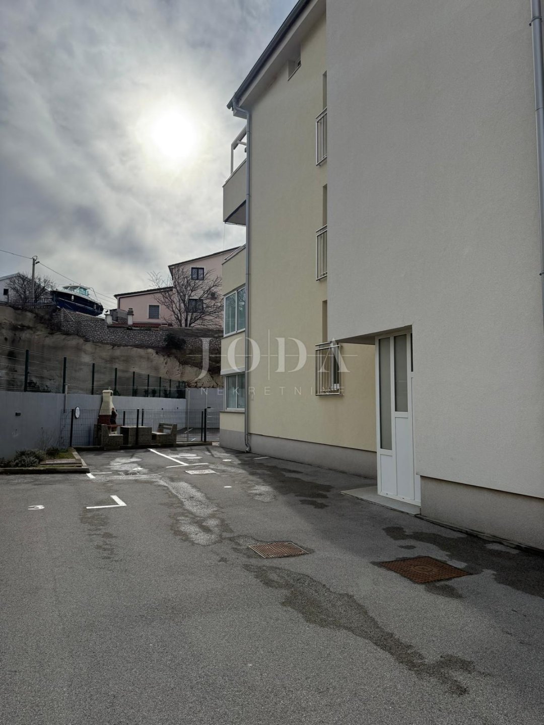 Stan Na prodaju - Ličko-senjska Senj