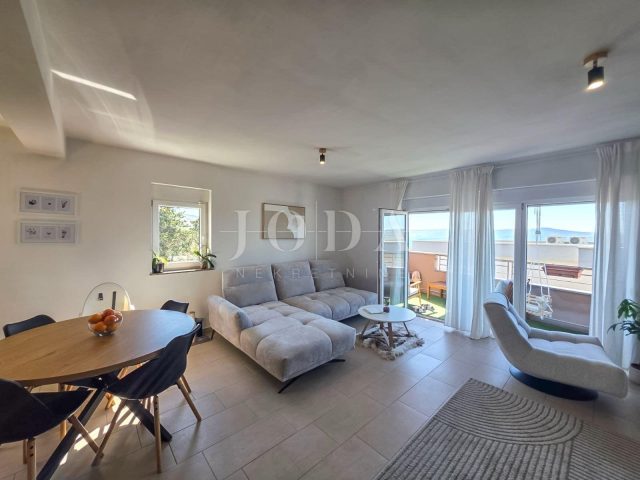 Mieszkanie na sprzedaż 128 m² – Crikvenica