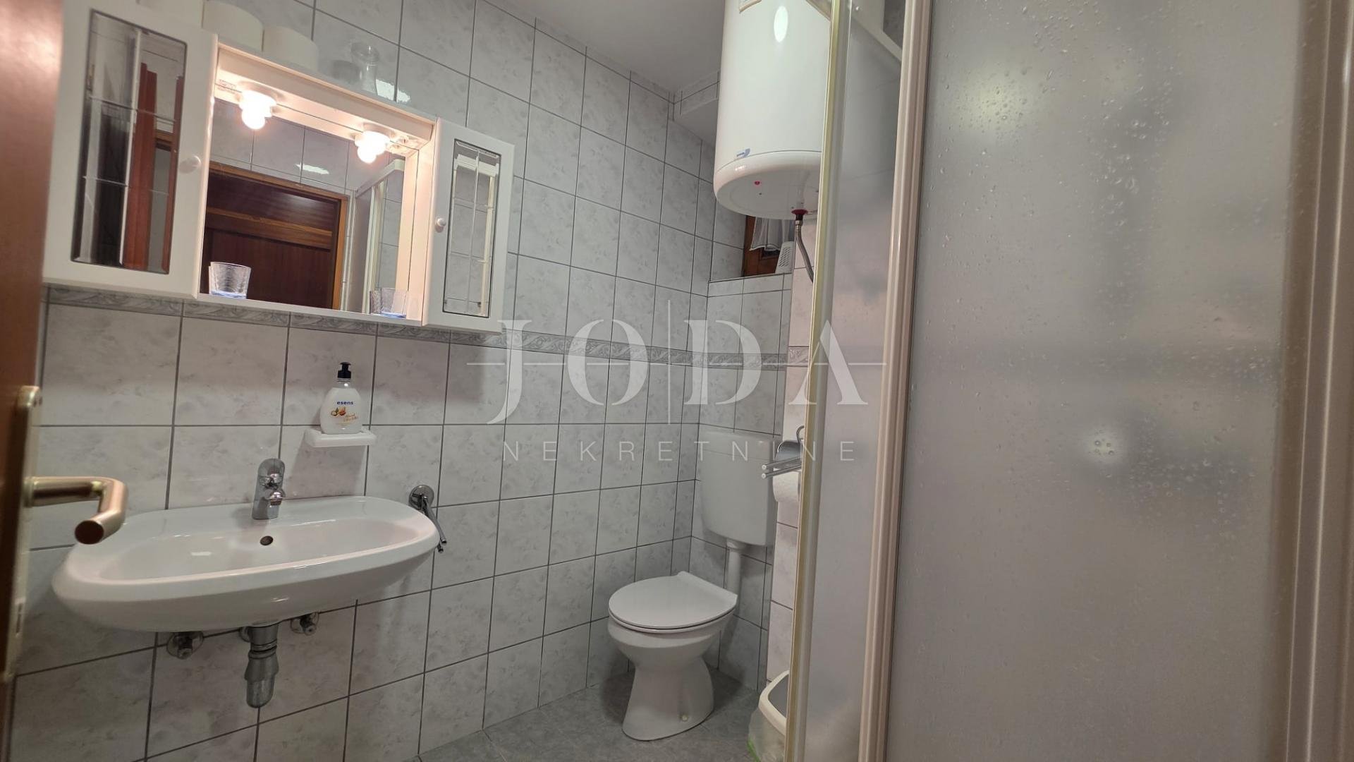 Haus Zu verkaufen - Ličko-senjska Jablanac