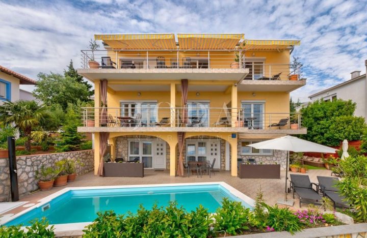 Haus zu verkaufen 350 m² – Crikvenica