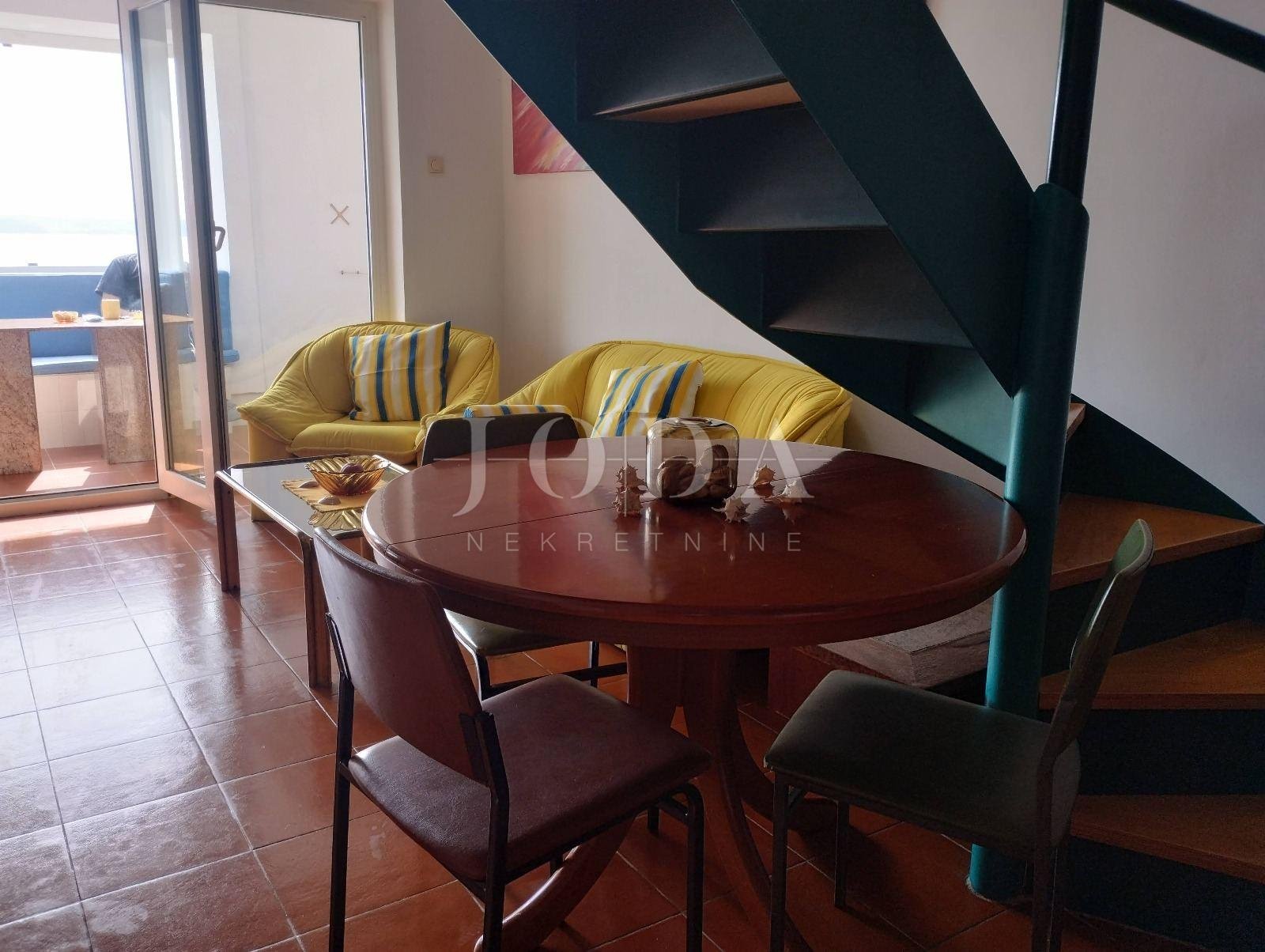 Appartamento In vendita - Primorsko-goranska Novi Vinodolski