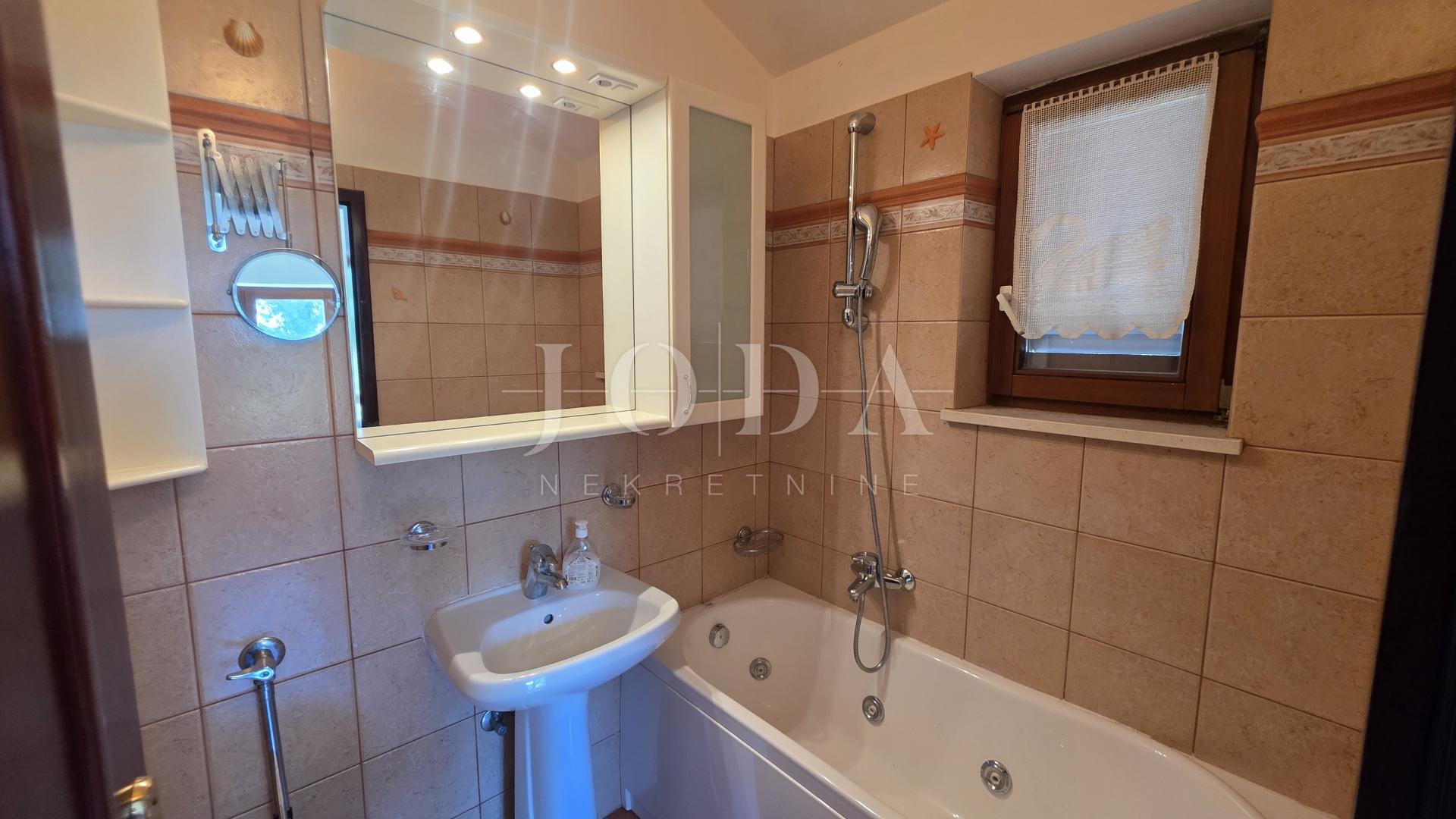 Haus Zu verkaufen - Primorsko-goranska Kraljevica