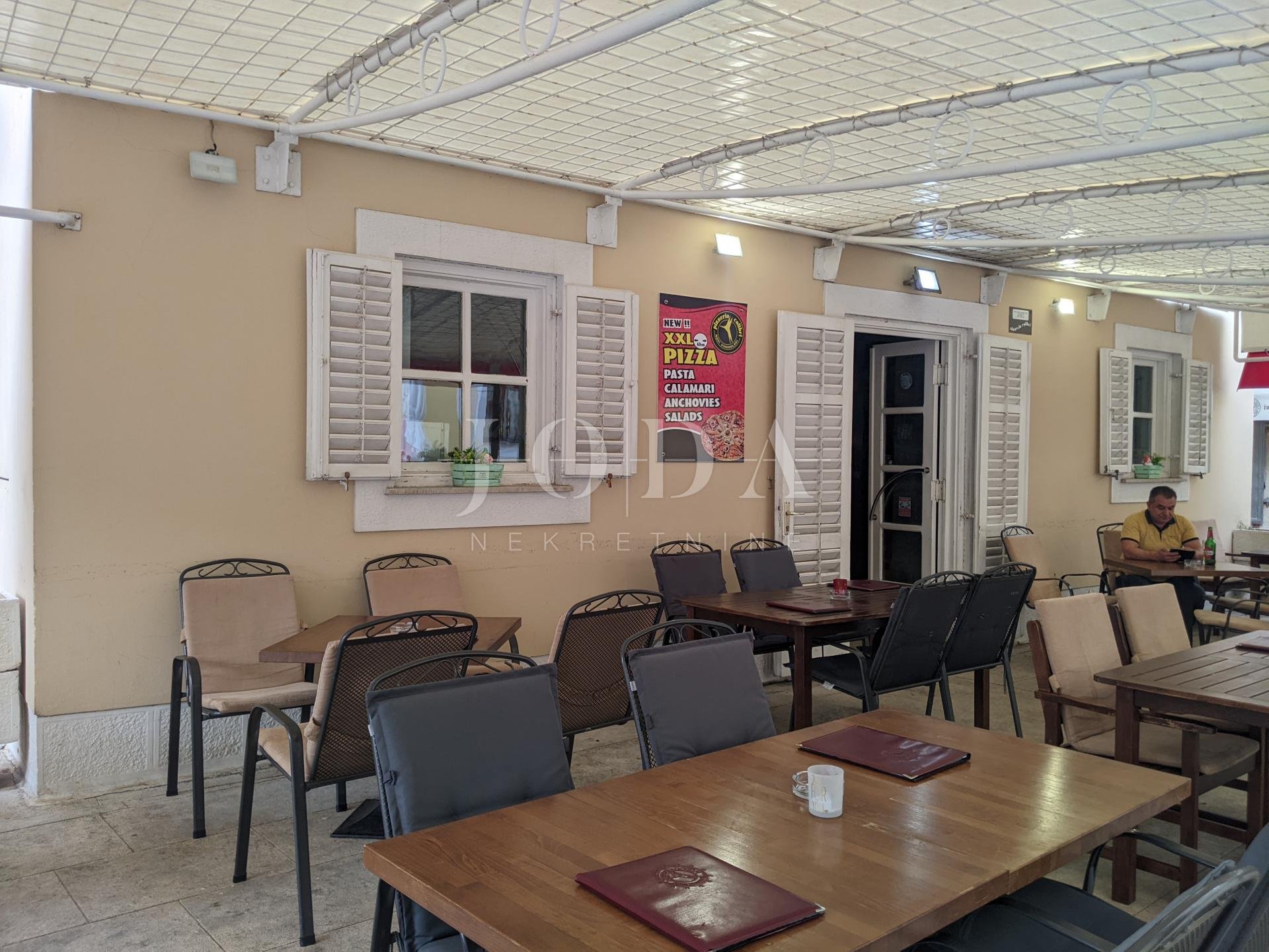 Poslovni prostori Na predaj - Primorsko-goranska Novi Vinodolski
