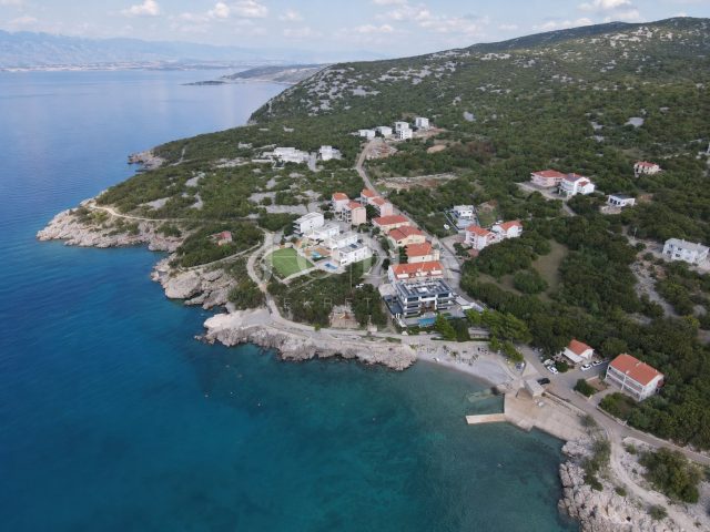 Terrain à vendre 900 m² – Novi Vinodolski