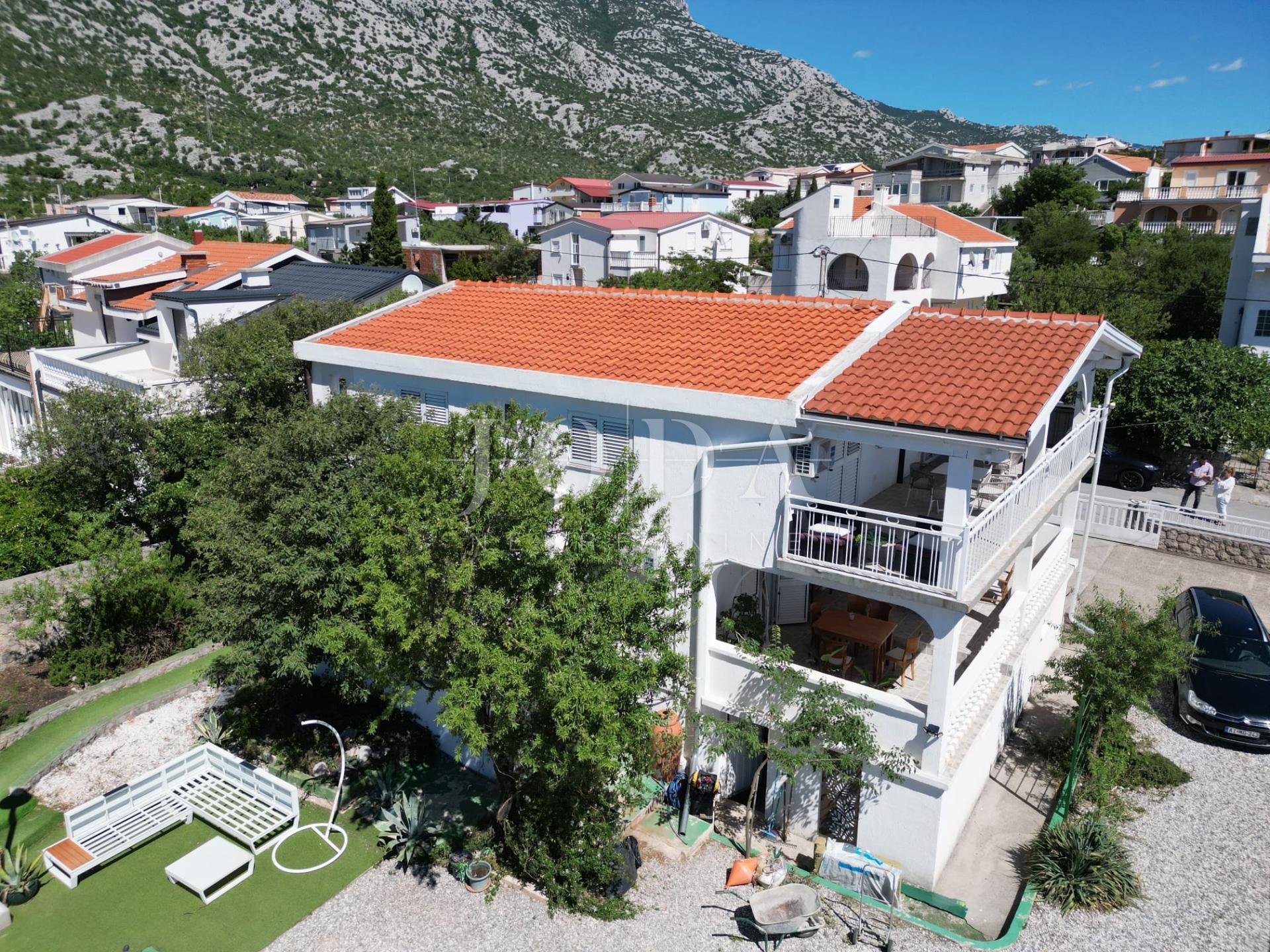 Kuća Na prodaju - Ličko-senjska Cesarica