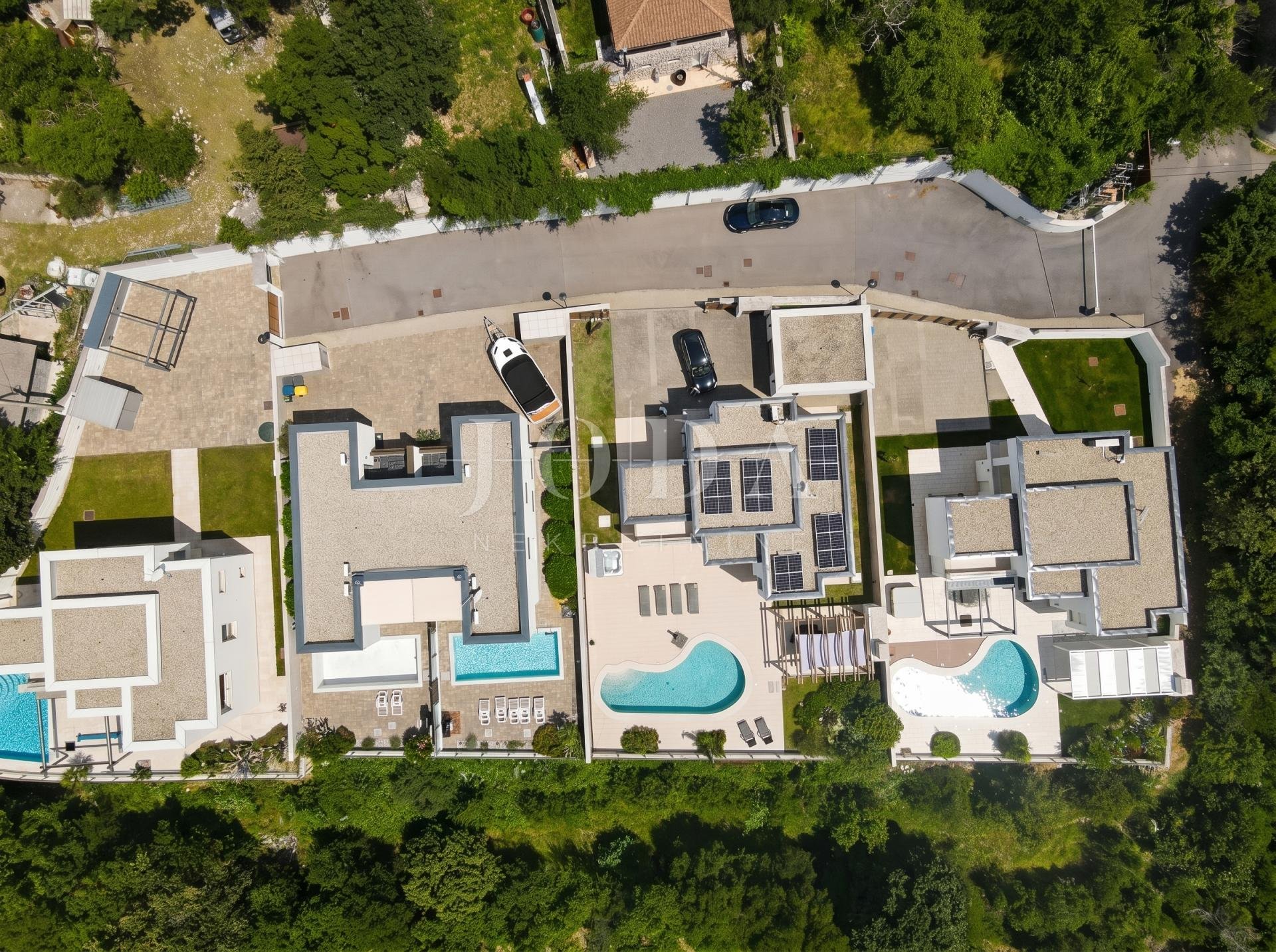 Hiša Na predaj - Primorsko-goranska Grižane-Belgrad