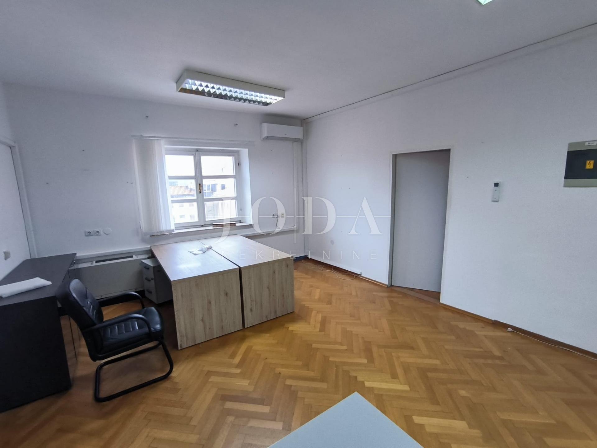 Komerční Na prodej - Primorsko-goranska Centar