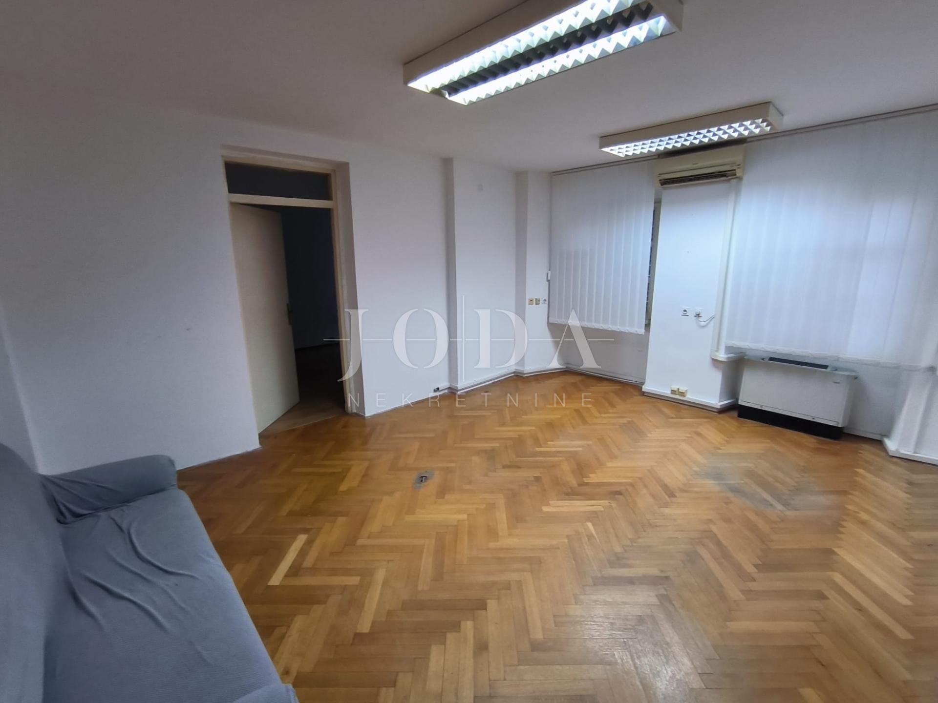 Komerční Na prodej - Primorsko-goranska Centar