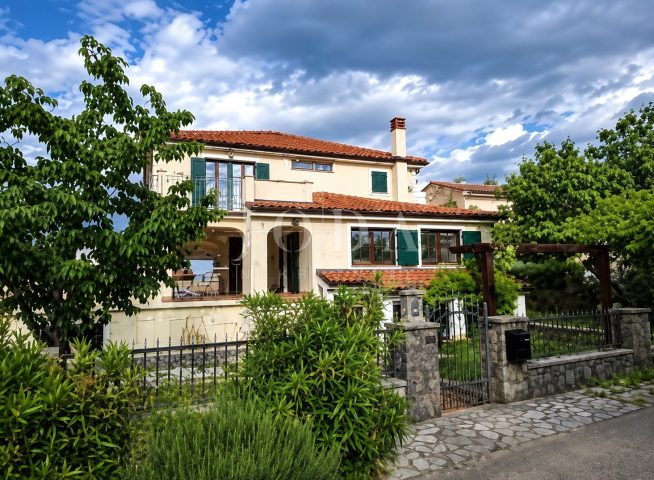 House for sale 310 m² – Dobrinj