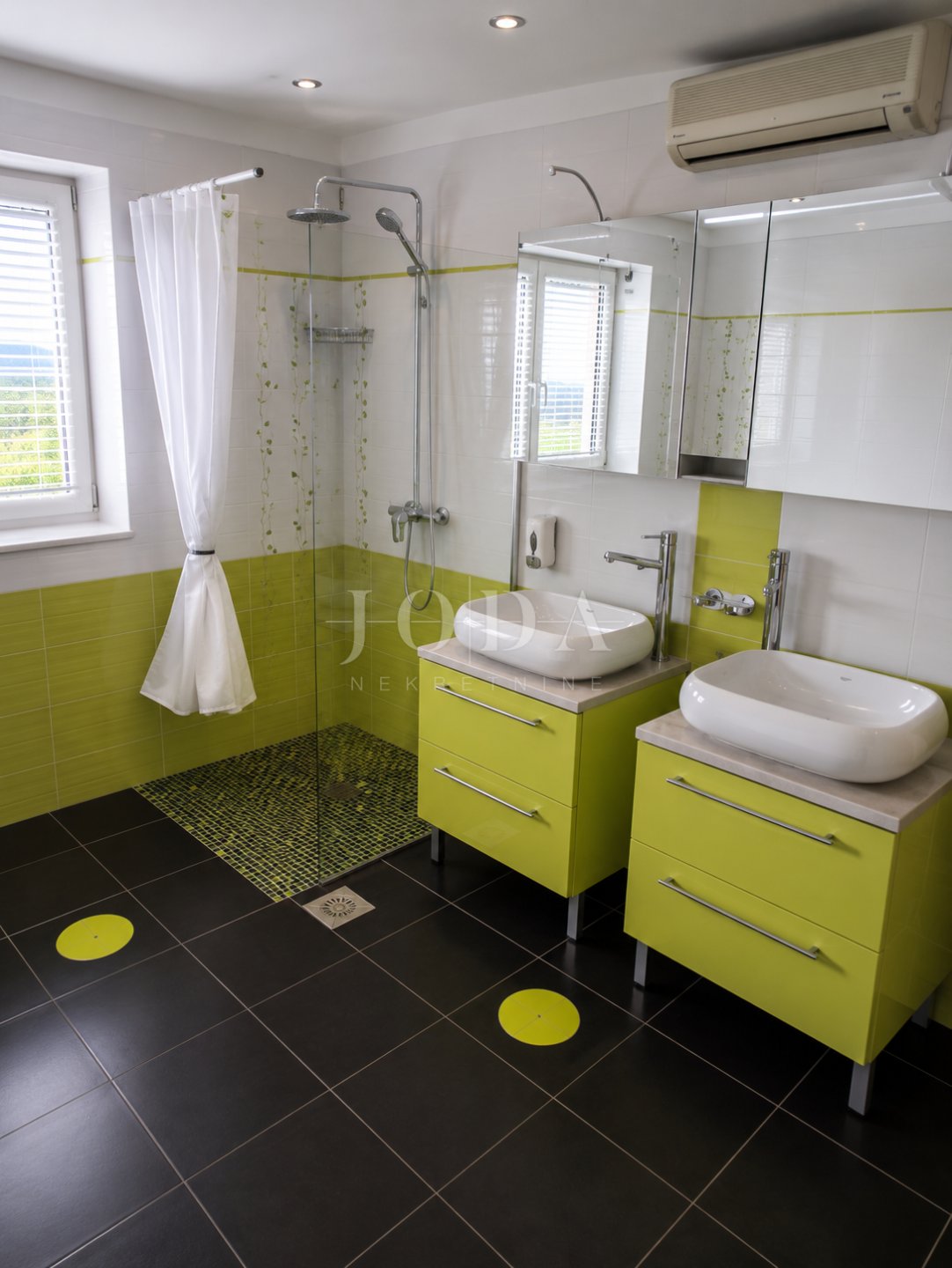 Casa In vendita - Primorsko-goranska Dobrinj