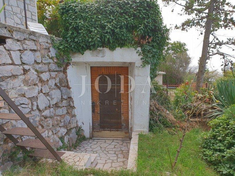 Casa In vendita - Ličko-senjska Senj