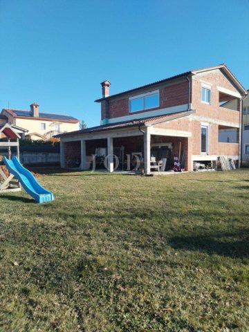 Hiša Na predaj - Istarska Labin - foto 3/18