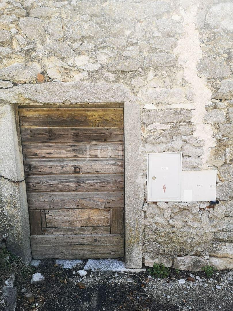 Kuća Na prodaju - Istarska Pićan