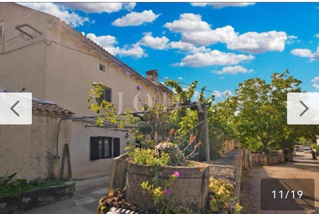 Haus Zu verkaufen - Istarska Svetvinčenat