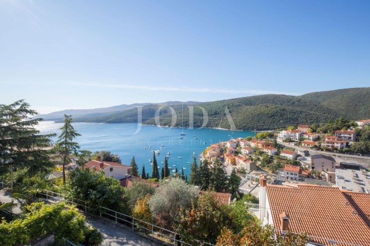 Kuća na prodaju 155 m² – Labin