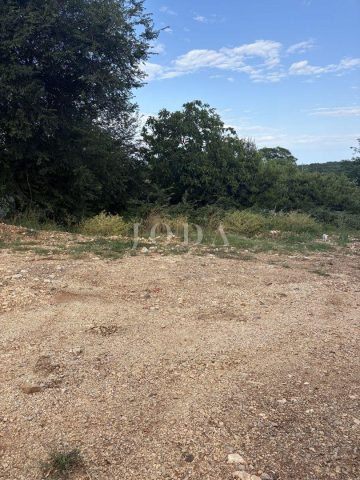 Zemljište na prodaju 743 m² – Labin
