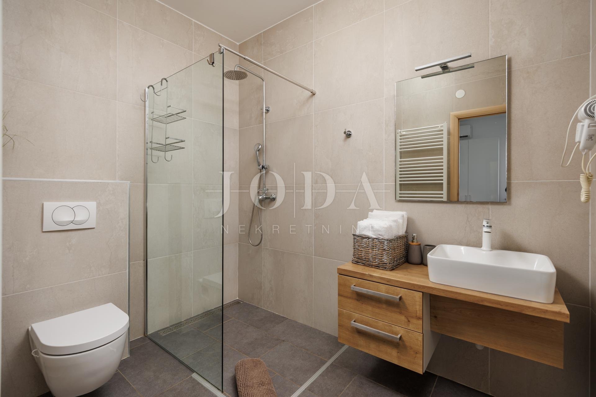 Maison À vendre - Primorsko-goranska Jadranovo