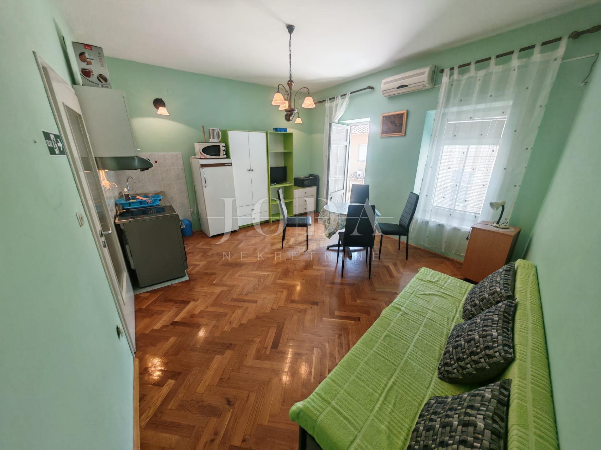 Flat For sale - Primorsko-goranska Crikvenica