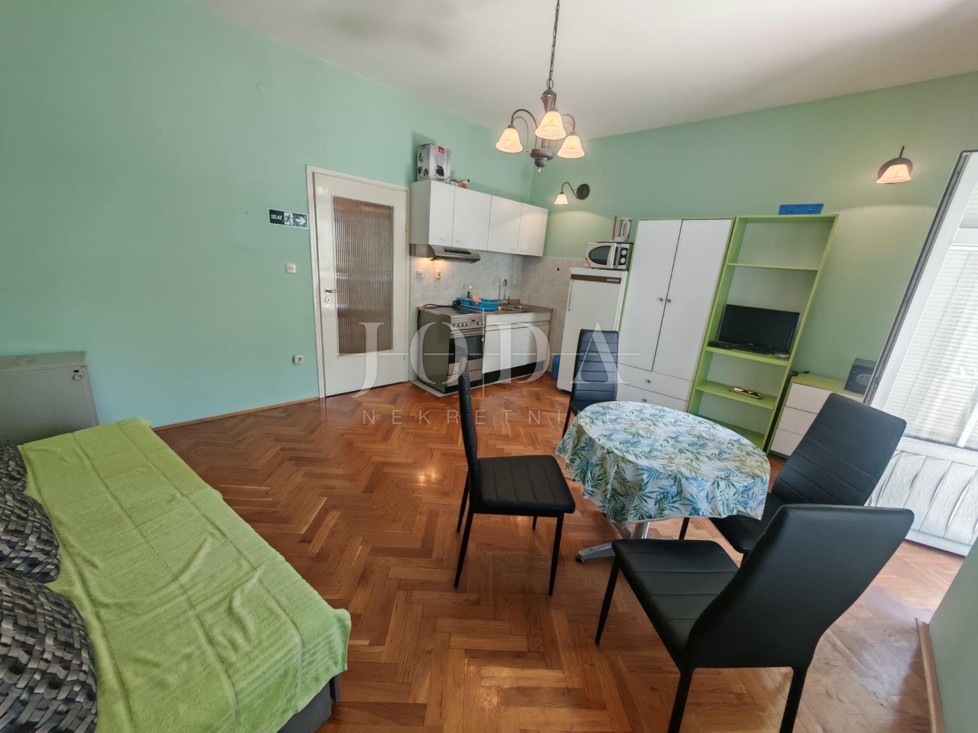 Flat For sale - Primorsko-goranska Crikvenica