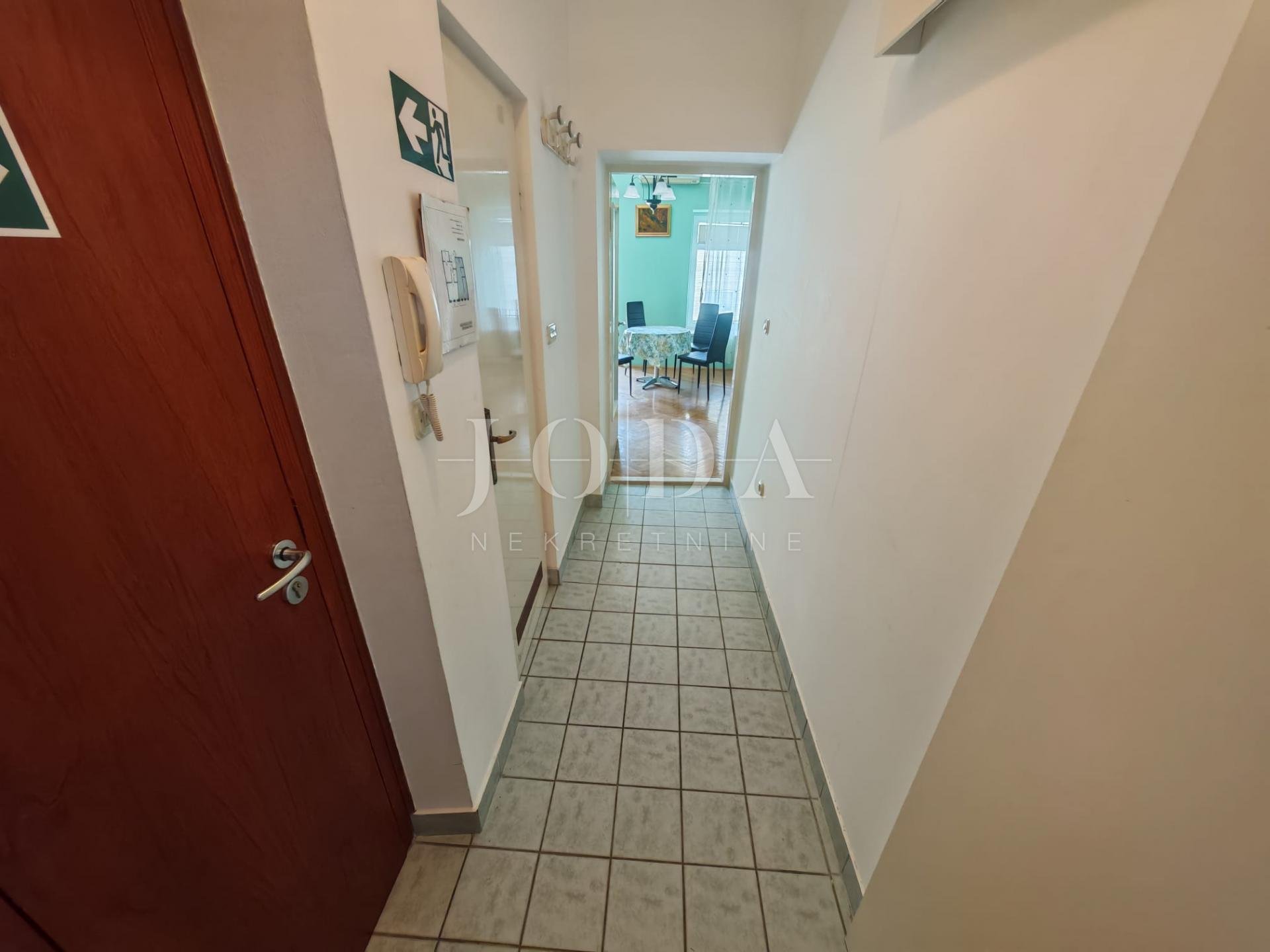 Flat For sale - Primorsko-goranska Crikvenica