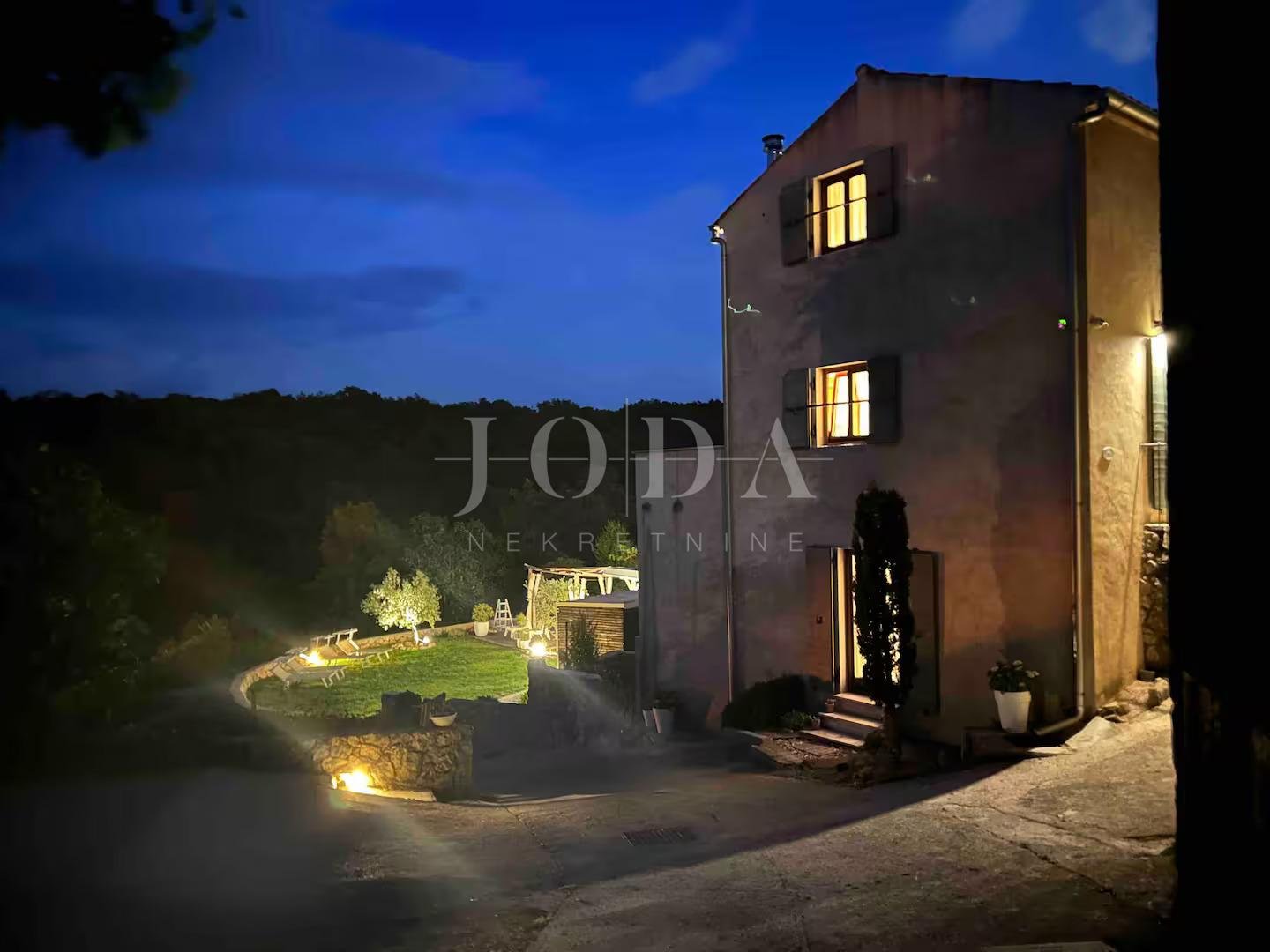 Casa In vendita - Primorsko-goranska Dobrinj