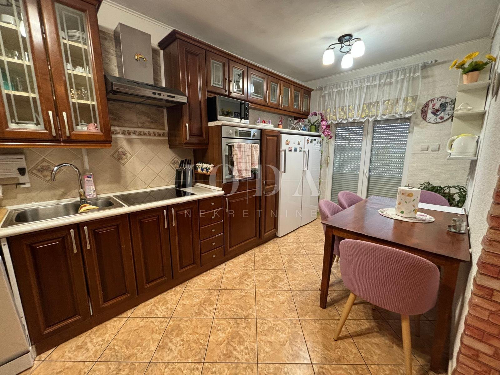 Apartmán Na prodej - Primorsko-goranska Tuhtani
