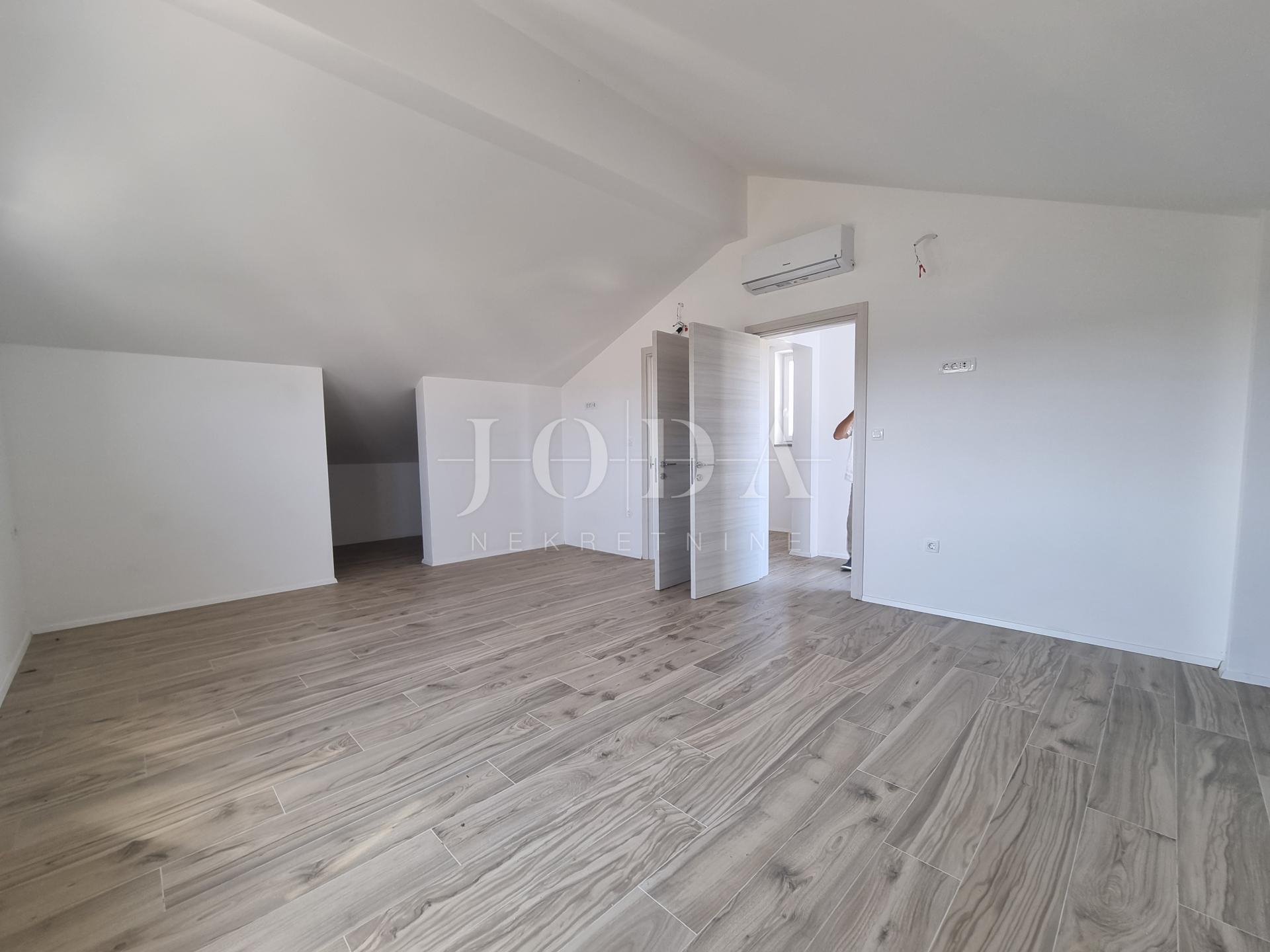 Casa In vendita - Primorsko-goranska Dobrinj